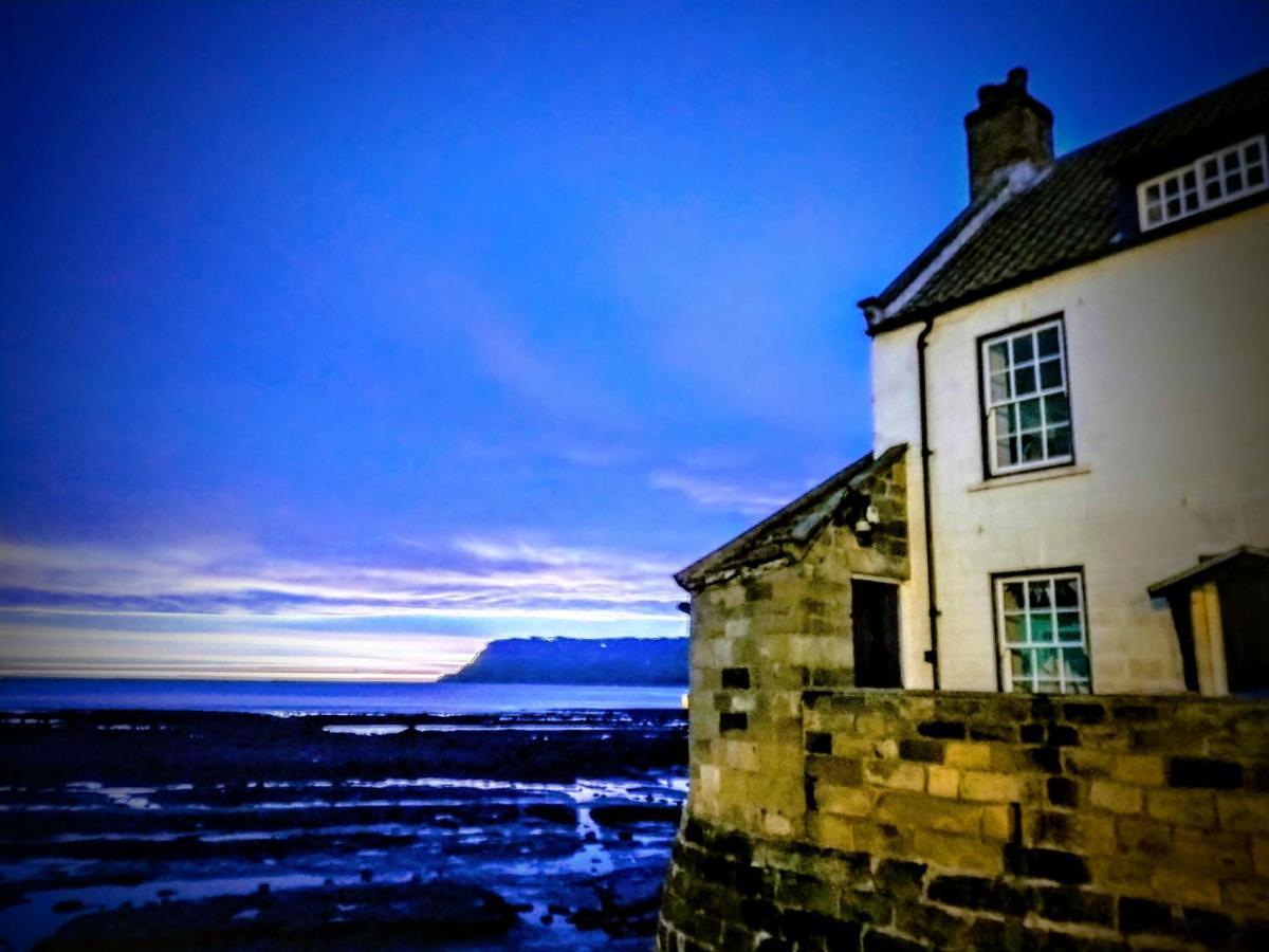 Darnholm Cottage 로빈후즈베이 외부 사진