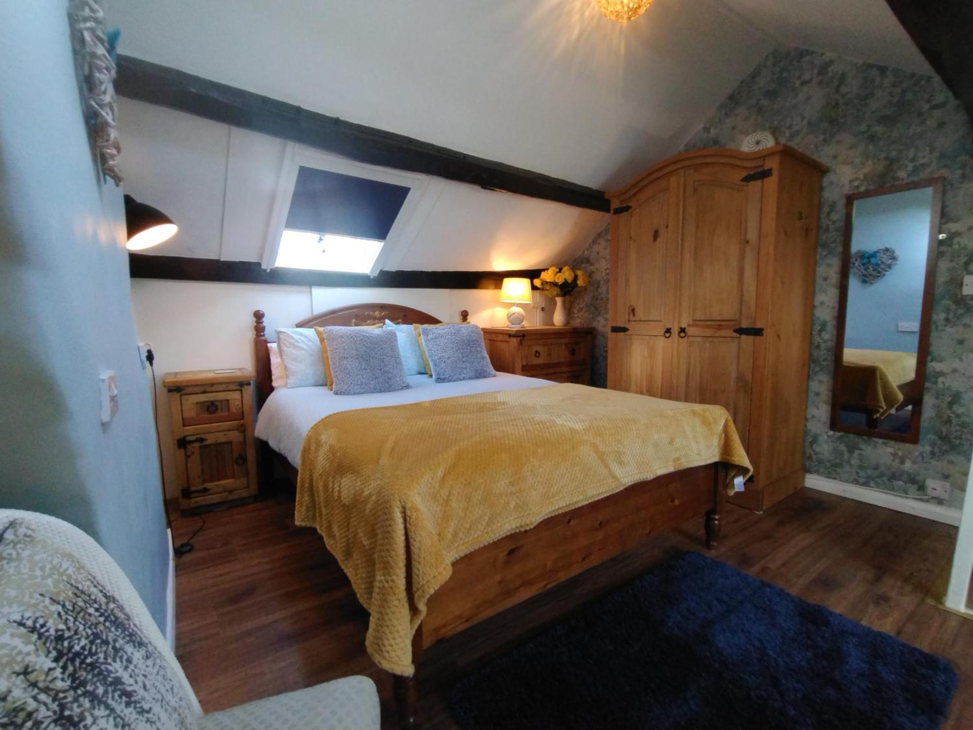 Darnholm Cottage 로빈후즈베이 외부 사진